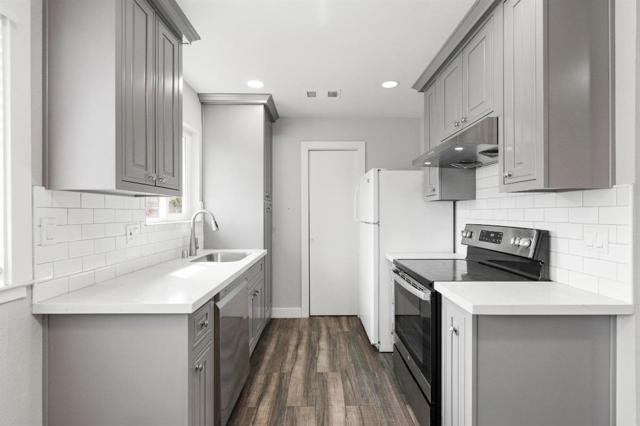 7344 Rainbow Drive, Cupertino CA: https://media.crmls.org/mediaz/6ddc252d-775a-461a-9483-b0385481c58a.jpg