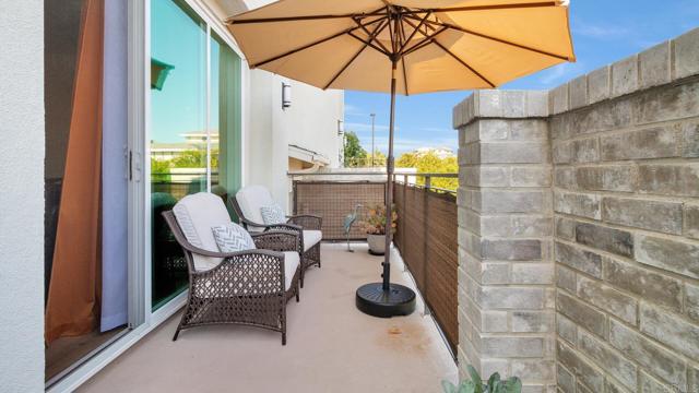 6108 Colt Place, Carlsbad CA: https://media.crmls.org/mediaz/6ddd31c6-7164-4c95-b210-93e0e81e81d0.jpg