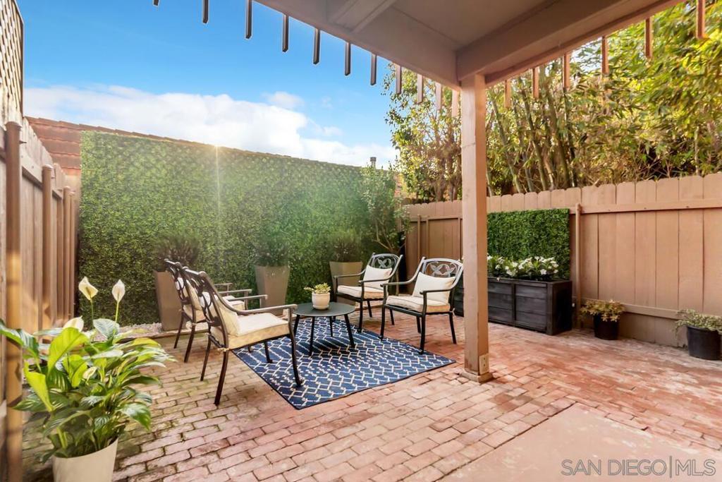 2600 Torrey Pines Rd - photo 5