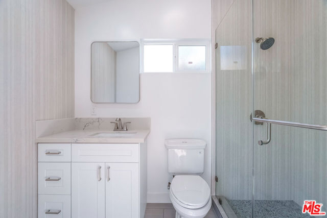 5822 Saloma Avenue, Sherman Oaks CA: https://media.crmls.org/mediaz/6dde7fb5-8b32-4a7a-85cb-48c0276f85e7.jpg