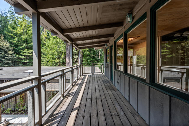 Detail Gallery Image 31 of 50 For 43755 Little Lake Rd, Mendocino,  CA 95460 - 2 Beds | 2 Baths