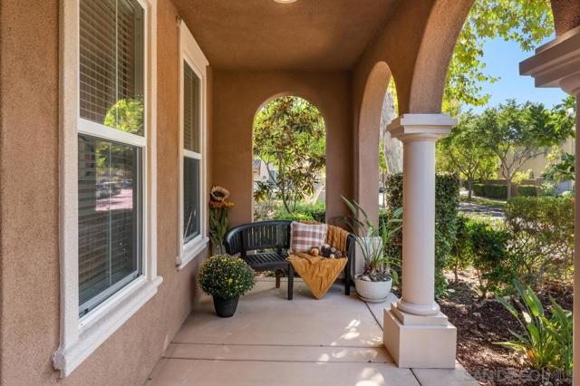 15501 Bristol Ridge Ter, San Diego CA: https://media.crmls.org/mediaz/6ddeae56-8277-4bf4-9ee2-5a76c6bd731c.jpg