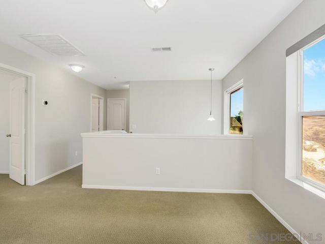460 Chardonnay Court, San Marcos CA: https://media.crmls.org/mediaz/6ddee3e9-7789-48f3-878e-0d36b70c2ece.jpg