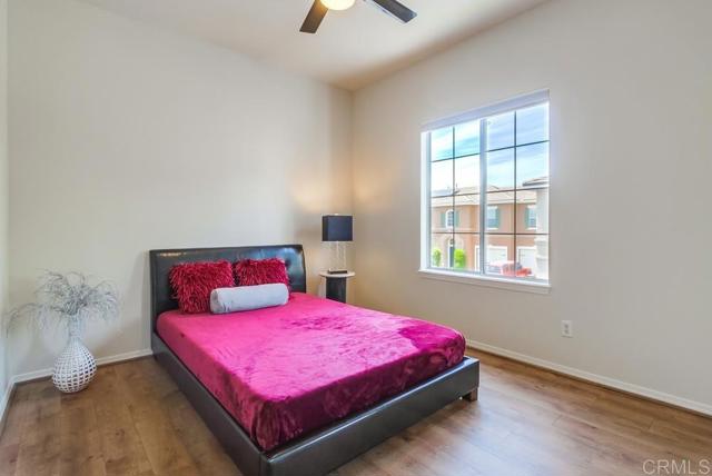Detail Gallery Image 28 of 45 For 4455 Milano Way, Oceanside,  CA 92057 - 4 Beds | 2/1 Baths