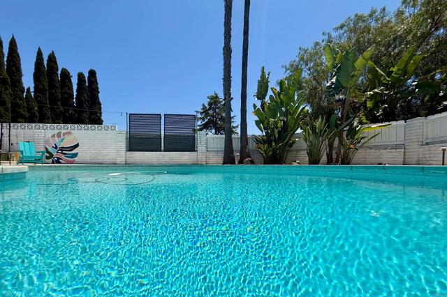 1461 Sunrise Drive, Vista CA: https://media.crmls.org/mediaz/6de08e6a-93a5-4103-83d3-96a373dc65c8.jpg