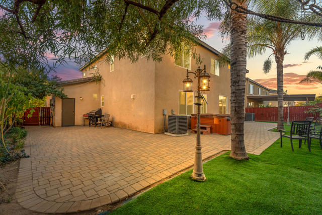 Image 31 of 50 For 25444 Delphinium Ave Avenue