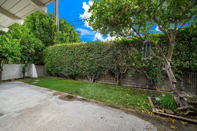 1150 E Palm Canyon Drive, Palm Springs CA: https://media.crmls.org/mediaz/6de21203-5afe-4cec-9e5b-ac046265fbe2.jpg