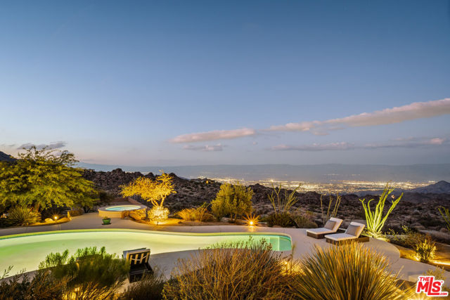 Image 33 of 39 For 57425 Palm Seco Circle