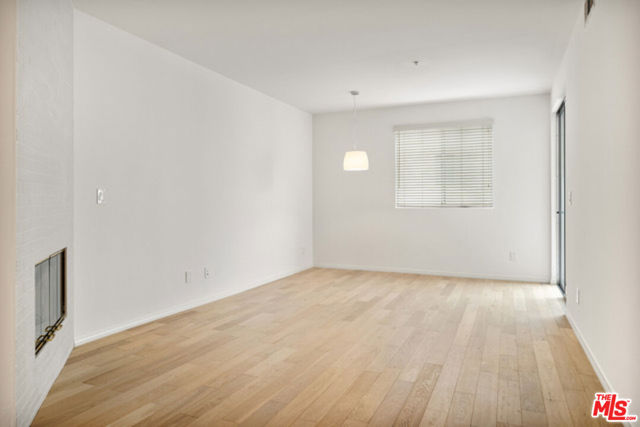 4180 Fair Avenue, 103 photo 5
