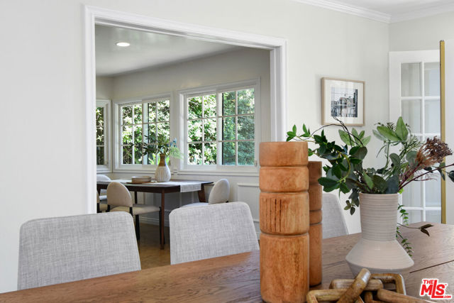 15474 Loom Place, Sherman Oaks CA: https://media.crmls.org/mediaz/6de53ccf-3d9a-43a8-9d8c-15dac6f5532a.jpg