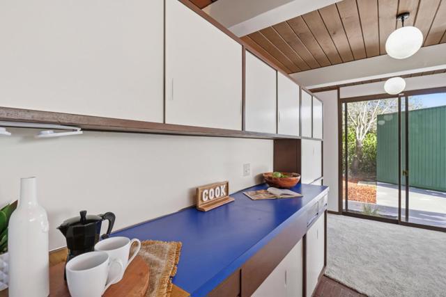 35 French Creek Place, San Mateo CA: https://media.crmls.org/mediaz/6de6dc26-e555-422c-8acc-5f27e8e1309d.jpg