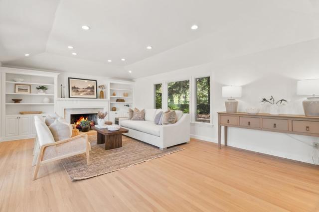 15651 Kennedy Road, Los Gatos CA: https://media.crmls.org/mediaz/6de777fe-6e8d-42fa-928f-3bcdab04294c.jpg