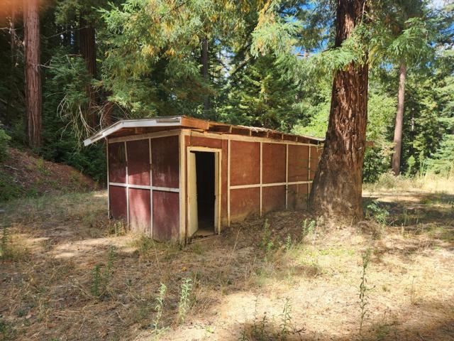 2950 Bear Canyon Road, Los Gatos CA: https://media.crmls.org/mediaz/6de7d324-25d6-41c2-af9d-fffc875249f7.jpg
