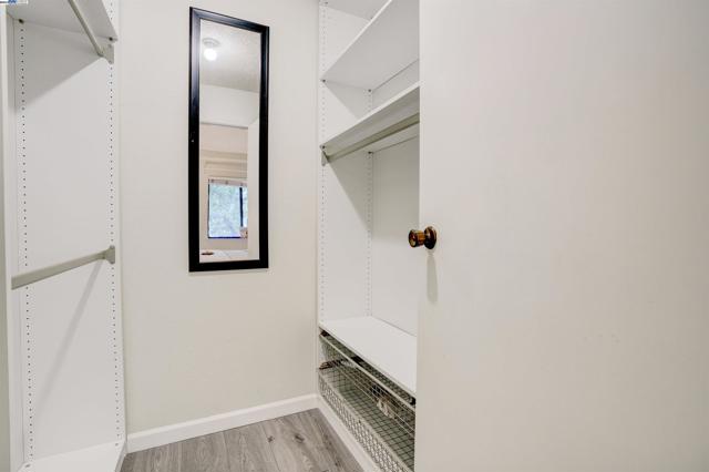 Image 21 of 50 For 6047 Joaquin Murieta Ave  F