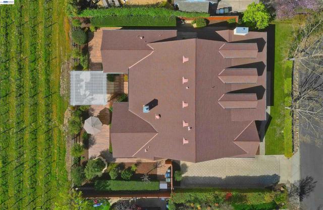 Image 52 of 59 For 2221 Leccino Ct