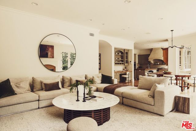 223 24th Street, Santa Monica CA: https://media.crmls.org/mediaz/6deb88fc-3521-4e08-9c78-15ae93b956fb.jpg