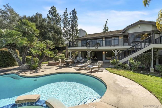 12916 Polvera Ave, San Diego CA: https://media.crmls.org/mediaz/6debb143-05c3-4e61-b387-09a7f2f78fc6.jpg