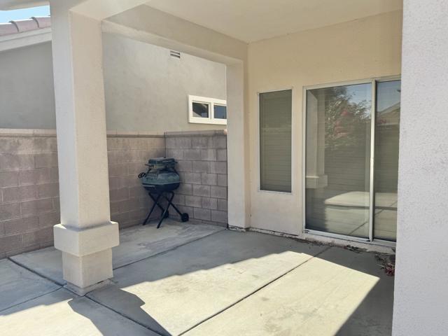 78948 Waterford Lane, Palm Desert CA: https://media.crmls.org/mediaz/6dec2af8-7316-48e0-b0d9-c5ec7906621c.jpg