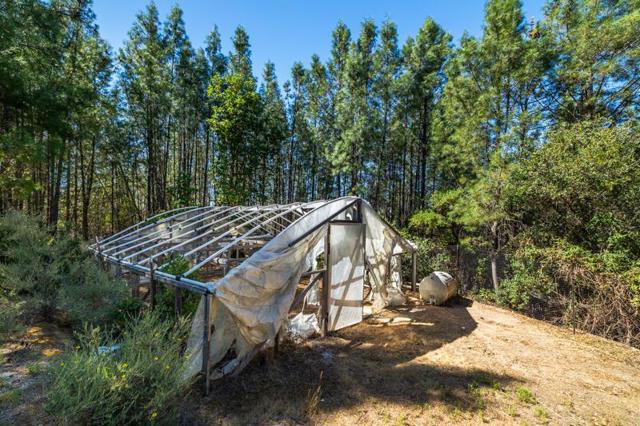 924 Croy Ridge Road, Gilroy CA: https://media.crmls.org/mediaz/6dee16ea-d271-4aca-ae75-ec7e6ded5e77.jpg