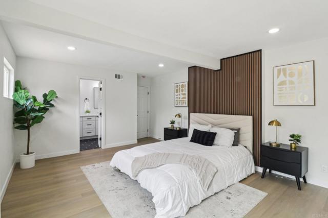 3243 Carolyn Circle, Oceanside CA: https://media.crmls.org/mediaz/6dee1c07-6274-46a5-8e38-bbc3b31f80a2.jpg