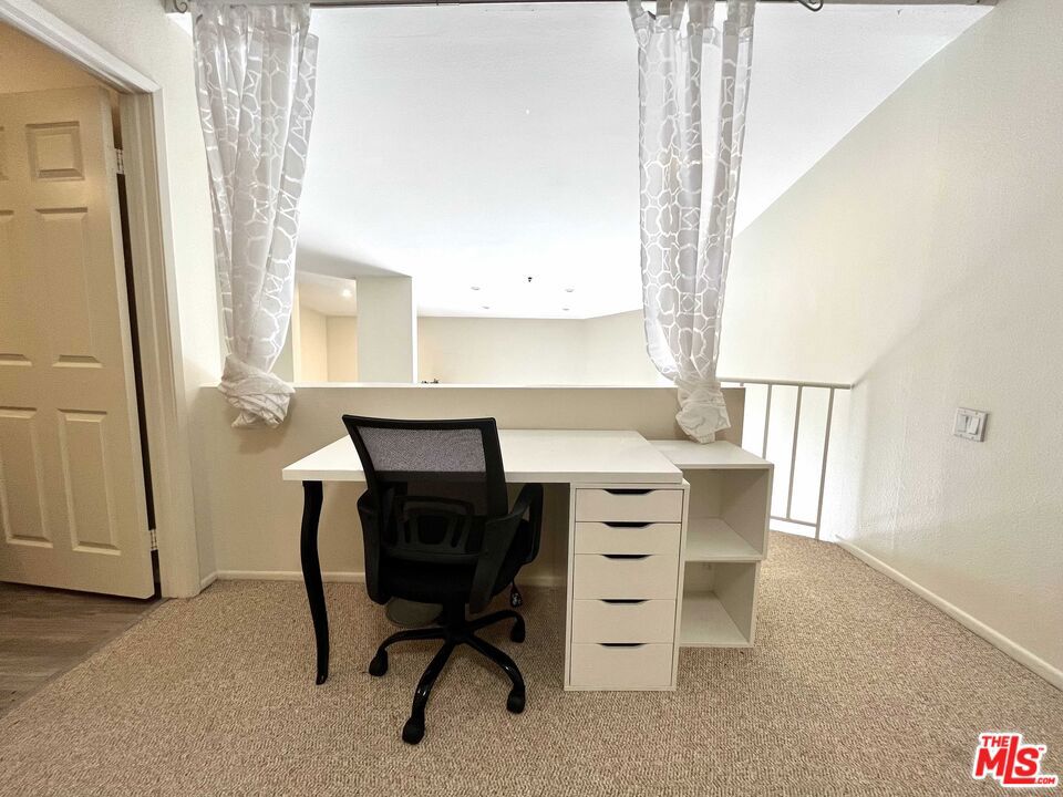 MLS #25577585 img 28