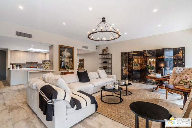 46 Princeton Drive, Rancho Mirage CA: https://media.crmls.org/mediaz/6defb60a-8ee1-4722-bd3f-968b9932fe28.jpg