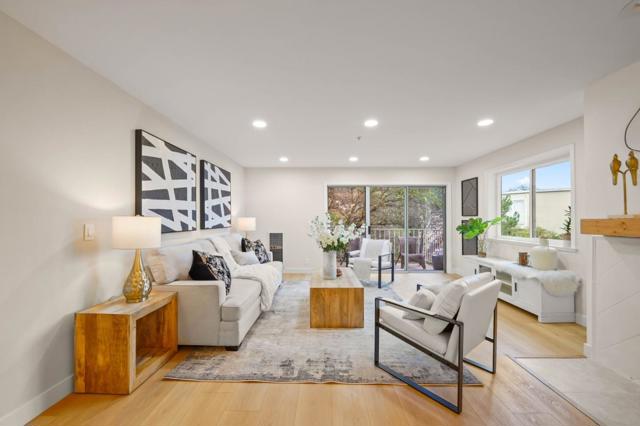 416 Portofino Drive, San Carlos CA: https://media.crmls.org/mediaz/6defe7ea-085a-47e6-b30d-a4fc91e6848e.jpg