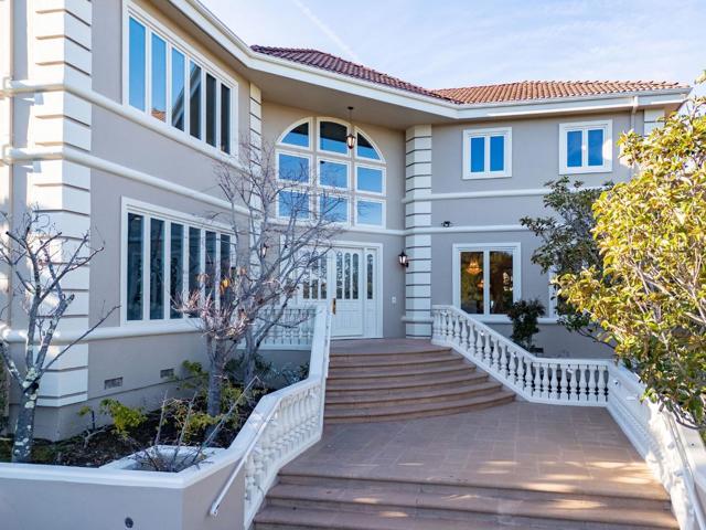 2496 Butternut Drive, Hillsborough CA: https://media.crmls.org/mediaz/6df1b309-1378-43f3-af5b-74b0df50c7ac.jpg