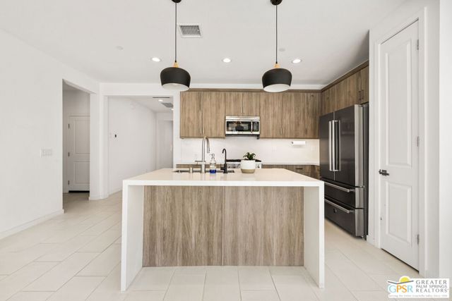 36277 Corta Aguila, Cathedral City CA: https://media.crmls.org/mediaz/6df31d9a-af0b-4e3d-a25a-4426f3e388c7.jpg