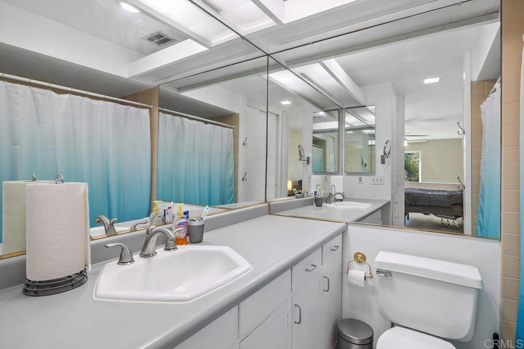 4545 Collwood Boulevard - photo 19