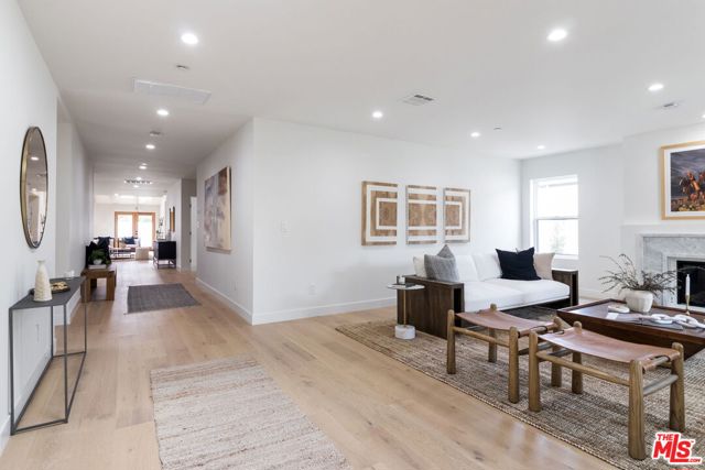 Image 6 of 56 For 4525 Greenbush Avenue