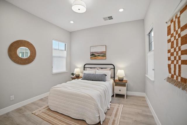 2954 Laredo Drive, Rocklin CA: https://media.crmls.org/mediaz/6df4c650-fe88-4e12-9bc3-8d4cfd16c05c.jpg