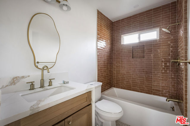 1402 Allesandro Street, Los Angeles CA: https://media.crmls.org/mediaz/6df64091-4a2a-4883-98fa-9690f55ac8fb.jpg