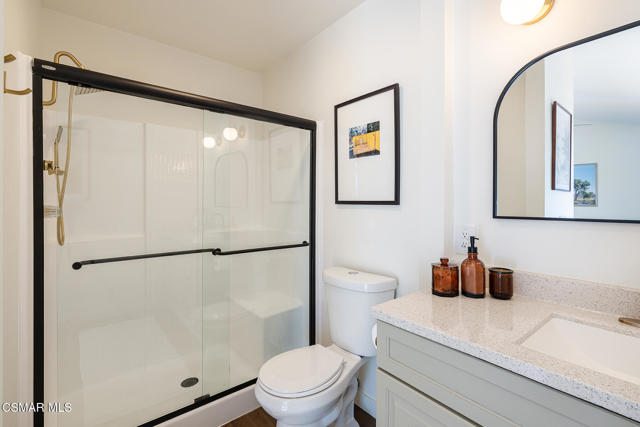 1932 Summer Cloud Drive, Thousand Oaks CA: https://media.crmls.org/mediaz/6df699d1-58e3-468e-b46f-c79143691364.jpg
