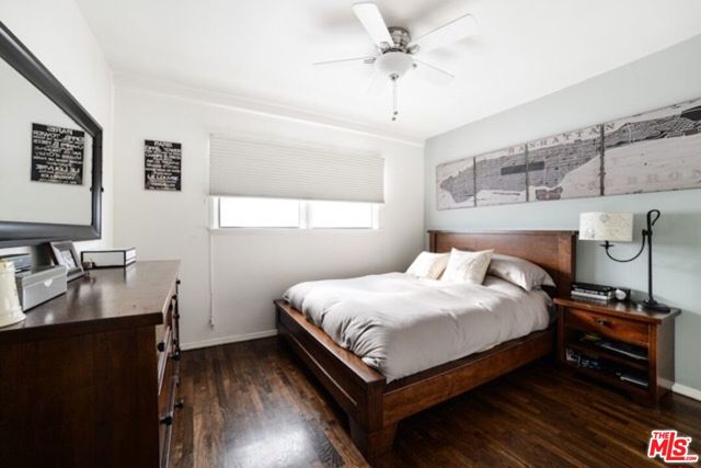 218 Venice Way photo 4