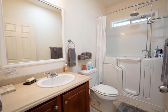 6 PRIMROSE, Aptos CA: https://media.crmls.org/mediaz/6df7f430-0d63-4234-90a3-95ae31dcc872.jpg