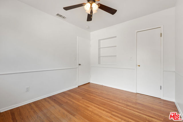 7601 Dunfield Avenue, Los Angeles CA: https://media.crmls.org/mediaz/6df808cb-d081-4ac2-abaf-2def70fa217f.jpg