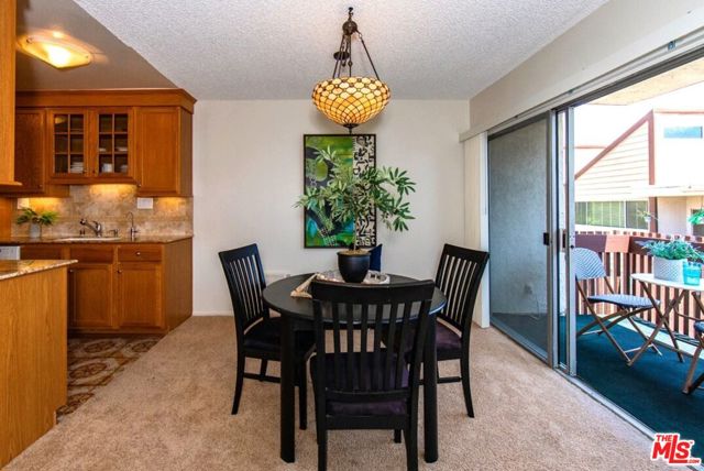 6000 CANTERBURY Drive, Culver City CA: https://media.crmls.org/mediaz/6dfb7ff9-6045-4c90-8f4e-d40aa0238d24.jpg