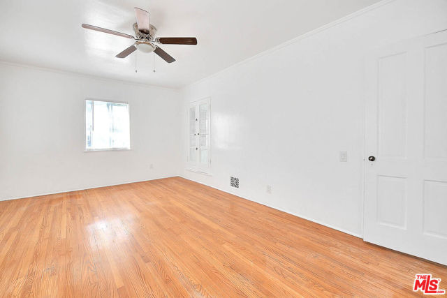 4090 Creed Avenue, Los Angeles CA: https://media.crmls.org/mediaz/6dfb85d0-883c-4a9b-b0a0-3bfad394ab69.jpg