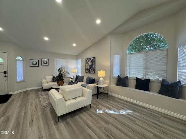 Detail Gallery Image 8 of 20 For 9967 Yew Ct, Rancho Cucamonga,  CA 91730 - 5 Beds | 3 Baths