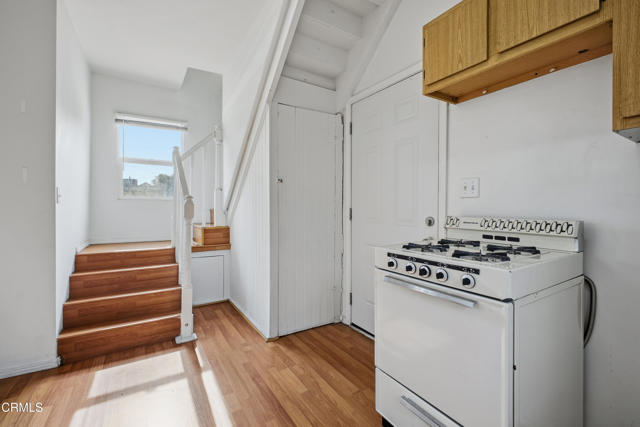 Detail Gallery Image 33 of 42 For 1032 S Westlake Ave, Los Angeles,  CA 90006 - – Beds | – Baths