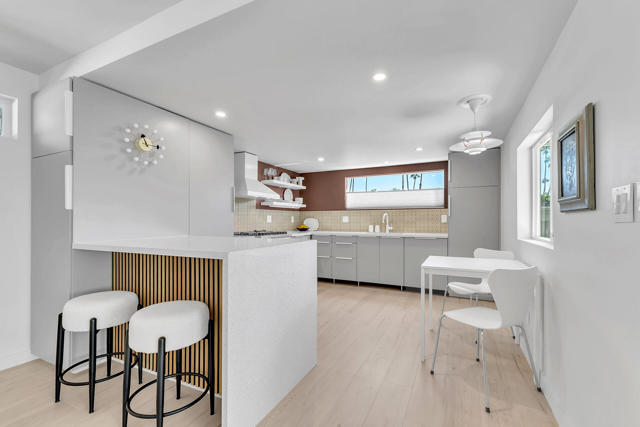 69 Nile Street, Palm Springs CA: https://media.crmls.org/mediaz/6dfc9630-53de-45df-9812-451002b65ffb.jpg