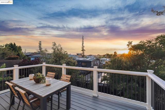 5429 Belgrave Pl., Oakland CA: https://media.crmls.org/mediaz/6dfcd570-4087-4a4b-9a2f-c6525195dcdd.jpg