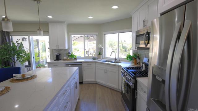 Detail Gallery Image 26 of 73 For 13356 Corte De Chucena, San Diego,  CA 92128 - 3 Beds | 2 Baths