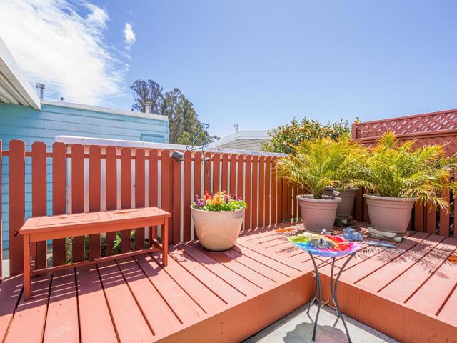 2435 Felt Street, Santa Cruz CA: https://media.crmls.org/mediaz/6dff8a64-ed80-4aff-bf02-3cb007861d24.jpg