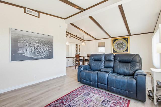 Detail Gallery Image 10 of 67 For 200 N El Camino Real #410,  Oceanside,  CA 92058 - 2 Beds | 2 Baths