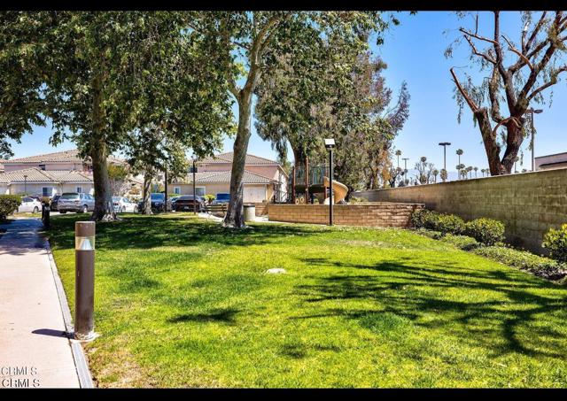 Detail Gallery Image 28 of 30 For 2184 Blackberry Cir, Oxnard,  CA 93036 - 2 Beds | 2 Baths
