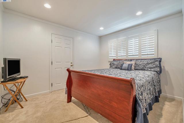 40575 Blacow Road, Fremont CA: https://media.crmls.org/mediaz/6e04ec06-17cb-4d42-a9fd-d392e2a8a81b.jpg