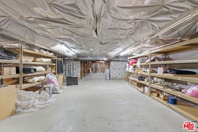  Commercial for Sale in Los Angeles, California