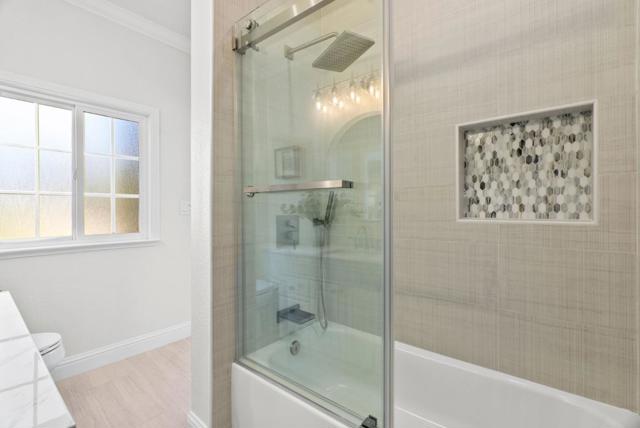 16717 Shannon Road, Los Gatos CA: https://media.crmls.org/mediaz/6e06de05-9e84-4634-95db-f23104a3379f.jpg